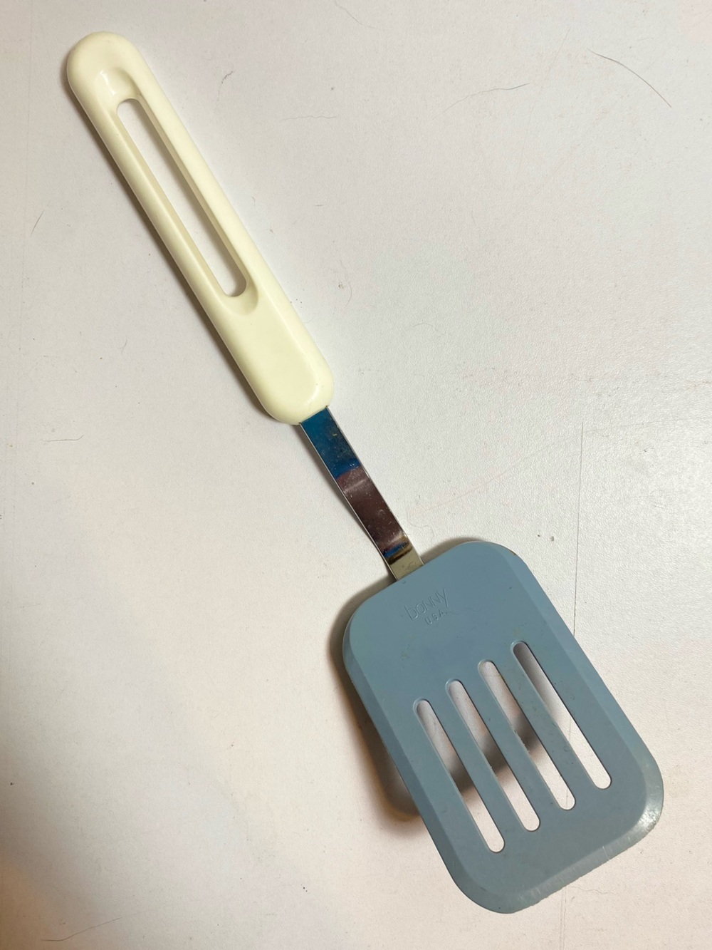 VTG Bonny USA Slotted Spatula Turner Blue Head White Plastic Handle Stainless